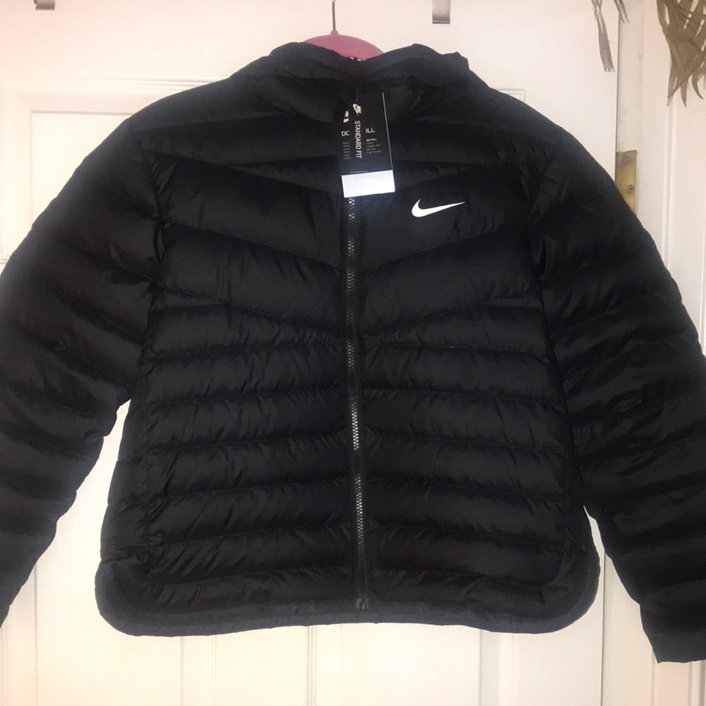 Brand New! Women’s Black Nike Downfill Coat